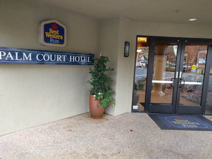 Best Western Plus Palm Court Hotel Davis Ngoại thất bức ảnh